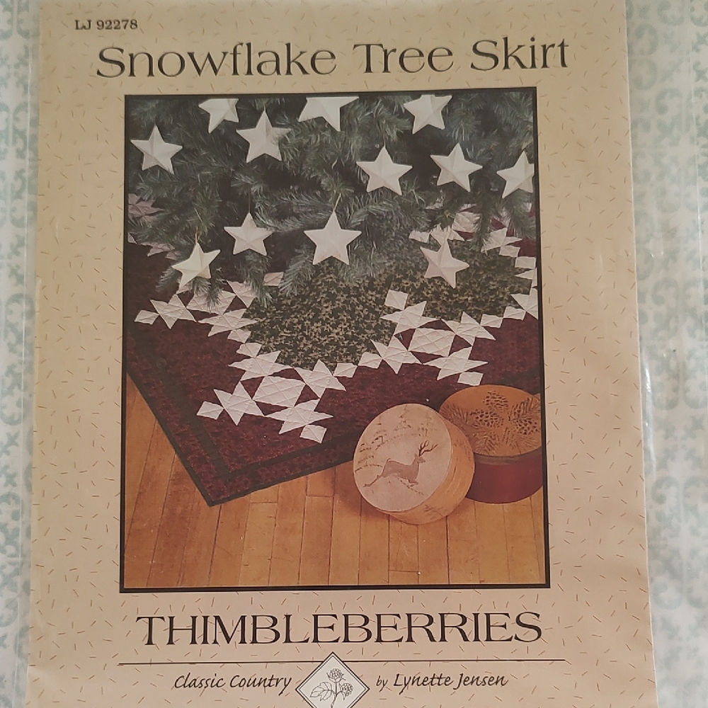 Complete Instructions For Snowflake Tree Skirt